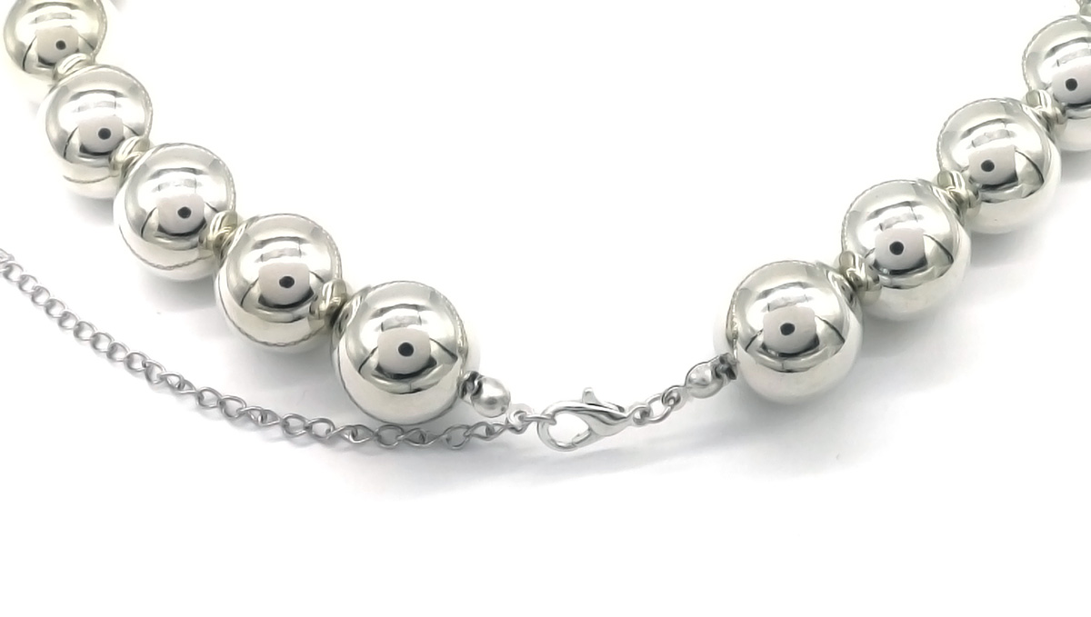 X-P8.1 N2458-013S Necklace Oversized Pearls